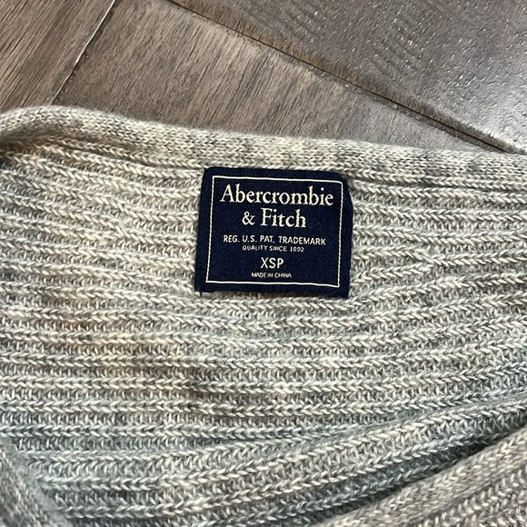 Abercrombie and Fitch knit dress XSP - Picture 2 of 5